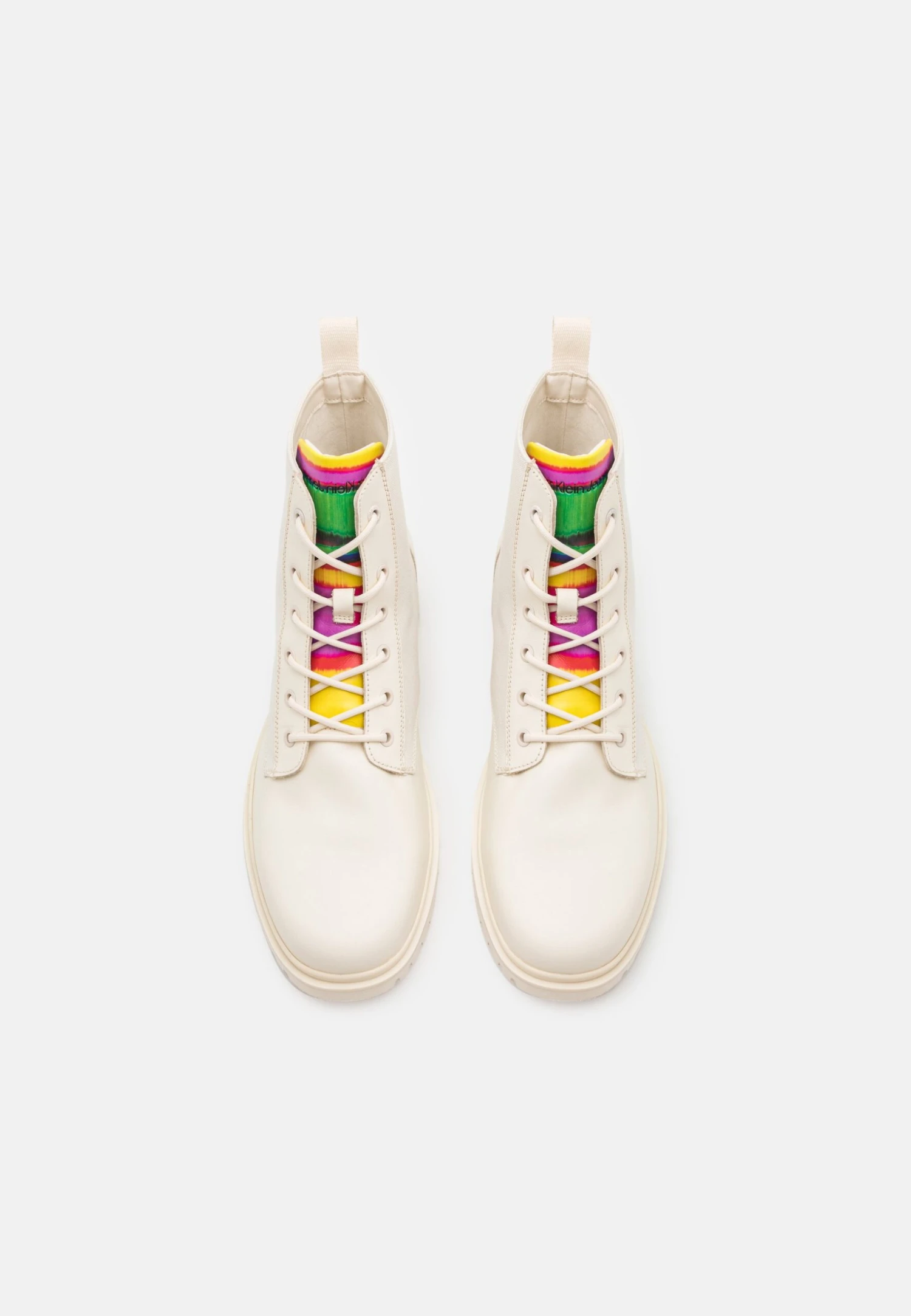 Calvin Klein Jeans Cap Pride 23 Boot - Botines Con Cordones - Creamy White 4 Calvin Klein Jeans Cap Pride 23 Boot - Botines Con Cordones - Creamy White - Imagen 4