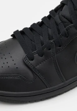 Air Jordan 1 Mid - Zapatillas Altas - Black -Zapateria Top 1d7be1456cf24167acefe32b0cbe558d scaled