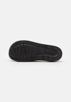 EA7 Emporio Armani Crusher Distance Slide - Chanclas De Baño - Black 10 EA7 Emporio Armani Crusher Distance Slide - Chanclas De Baño - Black -Zapateria Top 226c679028444ea28ee59b779ccd4e60 scaled
