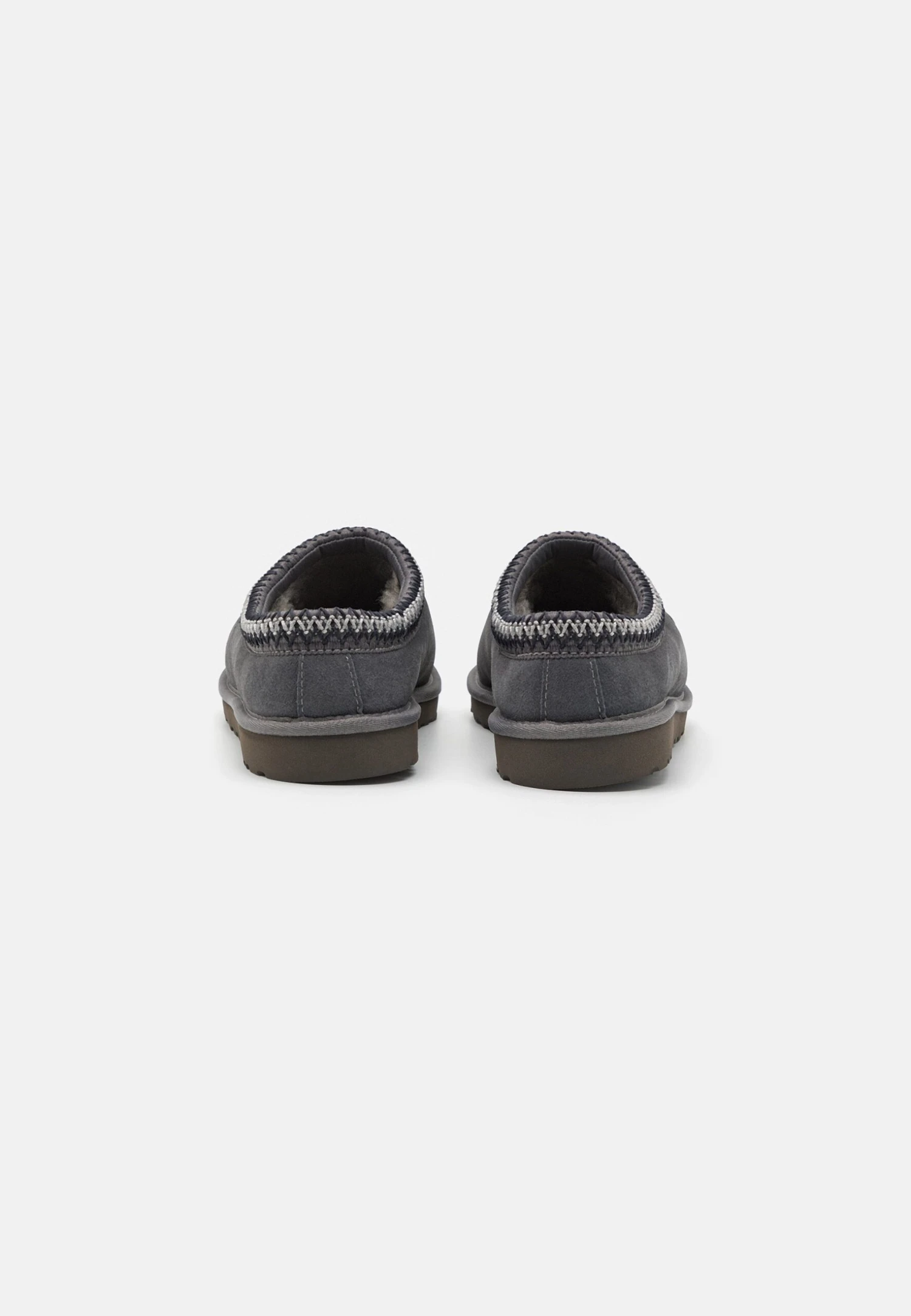 Ugg Tasman - Pantuflas - Dark Grey 3 Ugg Tasman - Pantuflas - Dark Grey - Imagen 3