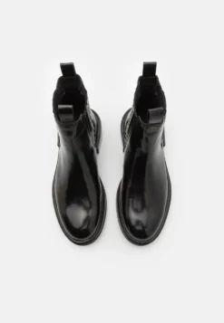 Calvin Klein Chelsea Boot - Botines - Black 9 Calvin Klein Chelsea Boot - Botines - Black -Zapateria Top 30728aa0a1b34bfa8182c8c74834d328 scaled