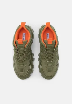 Steve Madden Prize - Zapatillas - Olive -Zapateria Top 38d58eb198594e269bb0ce69a0bb72df scaled