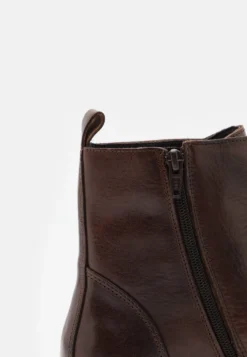 Les Deux Troy Combat Boot - Botines Con Cordones - Cognac -Zapateria Top 3a0bbc51b42c4b2eb2ed5df9245703b2 scaled