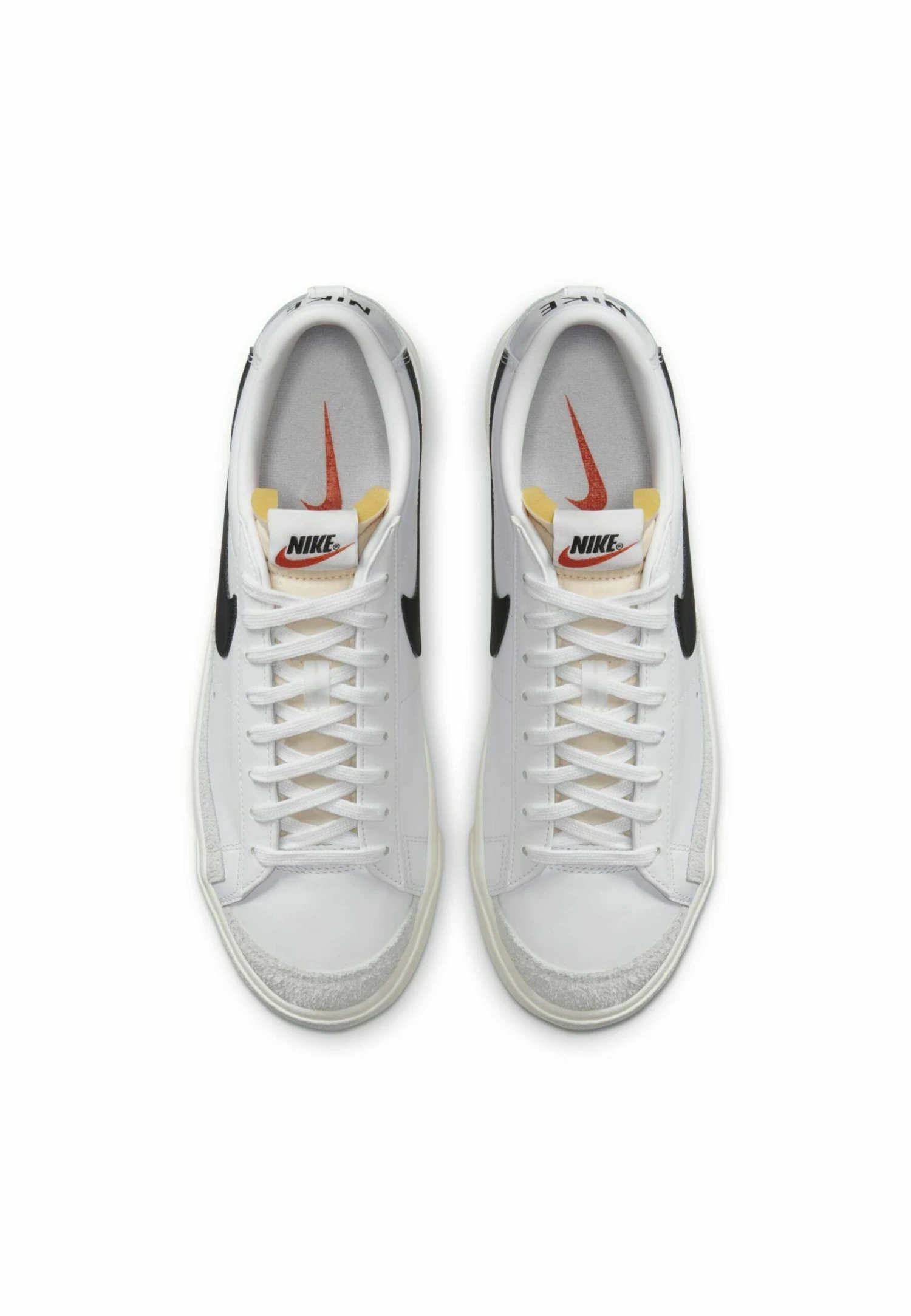 Nike Sportswear Blazer 77 Vntg Unisex - Zapatillas - White/Black Sail Total Orange 4 Nike Sportswear Blazer 77 Vntg Unisex - Zapatillas - White/Black Sail Total Orange - Imagen 4