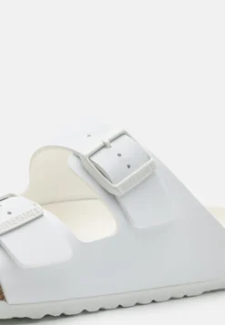 Birkenstock Arizona Triple Unisex - Sandalias Planas - White -Zapateria Top 5599fd18c44942a6bd0986f0a95e83fd scaled