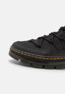 Dr. Martens Buwick Unisex - Botines Con Cordones - Black Extra Tough/Black Ajax -Zapateria Top 565e3f1c32884fe59524514923f87ace scaled