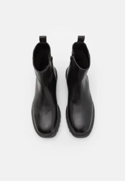 Milano Inside Zip Boot - Botines - Black 9 Milano Inside Zip Boot - Botines - Black -Zapateria Top 5eb5638d428a4f96bcd08f148e59cf27 scaled