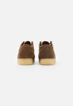 Clarks Originals Wallabee - Zapatos Con Cordones - Beeswax -Zapateria Top 620508160bc44f76a13e3b871dac4c46 scaled