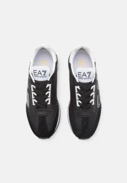 EA7 Emporio Armani Vintage Unisex - Zapatillas - Black/White -Zapateria Top 70919b6f783b408d8af5c8b207b1bc94 scaled