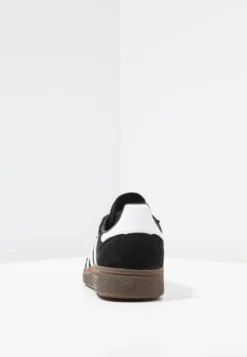 Adidas Originals Handball Spezial Unisex - Zapatillas - Cblack/Ftwwht/Gum5 -Zapateria Top 7157a37c35774be6bf73ce17820012a4