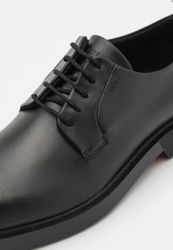 Hugo Iker - Zapatos De Vestir - Black 11 Hugo Iker - Zapatos De Vestir - Black -Zapateria Top 79f3d6777a0b4bf8bb4cfac305588b35 scaled