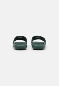 Lacoste Croco Slide - Sandalias Planas - Green/Yellow -Zapateria Top 7c43906e7681440d86c0c8169baf276d scaled