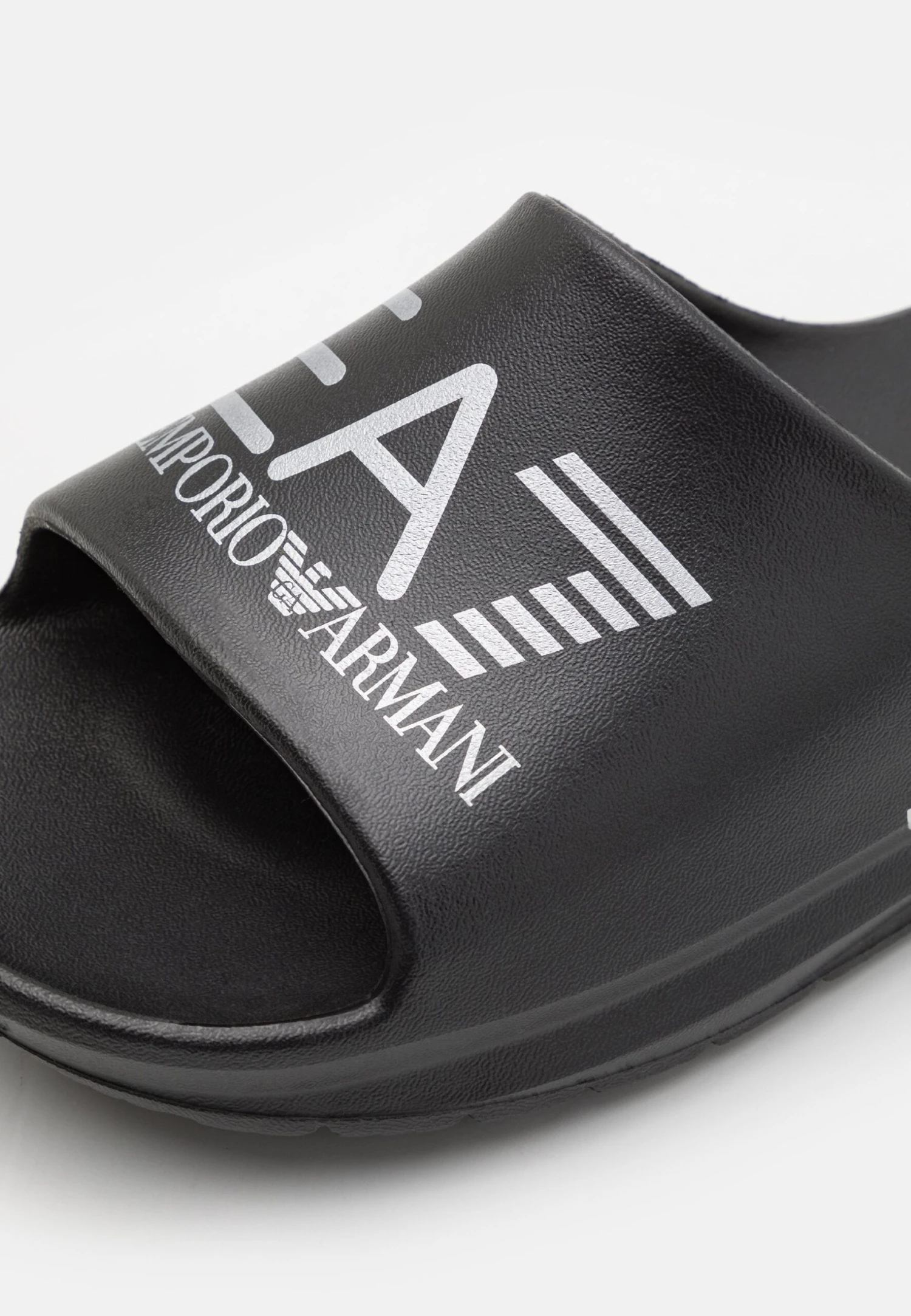 EA7 Emporio Armani Crusher Distance Slide - Chanclas De Baño - Black 6 EA7 Emporio Armani Crusher Distance Slide - Chanclas De Baño - Black - Imagen 6