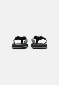 Quiksilver Chanclas De Baño - Black -Zapateria Top 8a3489497c9b4a398749632459c6ea02 scaled