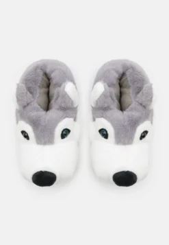 Wolf Slipper - Pantuflas - Grey/White -Zapateria Top 982a6adf3fdf4a5ea973683357341150 scaled