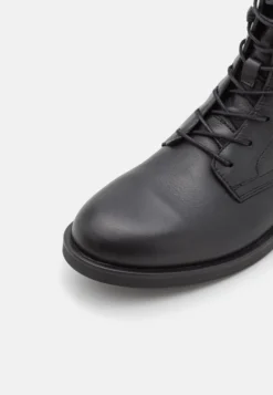 Calvin Klein Lace Up Boot - Botines Con Cordones - Black -Zapateria Top aff5dbcff2614aefa5095fe01aa76c47 scaled