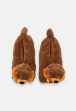 Beaver Slipper - Pantuflas - Brown 9 Beaver Slipper - Pantuflas - Brown -Zapateria Top b42aefca0f8548018d1c20b75f30e531 scaled