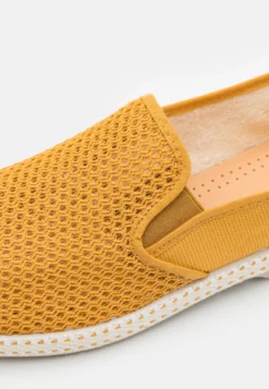 Rivieras Classic 20° Unisex - Mocasines - Curry -Zapateria Top b65ae6d2b6ef43cca1801bfbac6af3b5 scaled