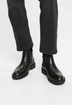 ESPRIT Optik - Botines - Black