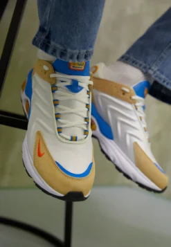 Nike Sportswear Air Max Tw Se - Zapatillas - Summit White/Safety Orange/Sesame/Light Photo Blue/Lemon Wash/Black