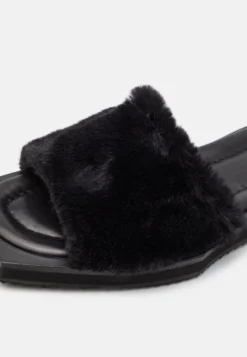 Open Toe- Pantuflas - Black -Zapateria Top d9957a3ec95e4d6f825f23532916b5e5 scaled