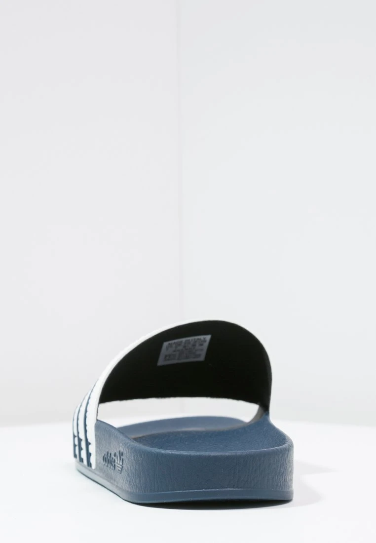 Adidas Originals Adilette Unisex - Chanclas De Baño - Adiblu/White 4 Adidas Originals Adilette Unisex - Chanclas De Baño - Adiblu/White - Imagen 4