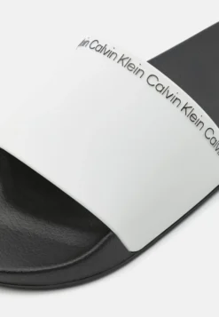 Calvin Klein Pool Slide- Chanclas De Baño - Bright White -Zapateria Top de8411936b4247cfb0ac6b8b543ab771 scaled