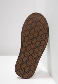 Ugg Scuff - Pantuflas - Brown -Zapateria Top e80711ae2afe4ce9992ae6f60fd434c5