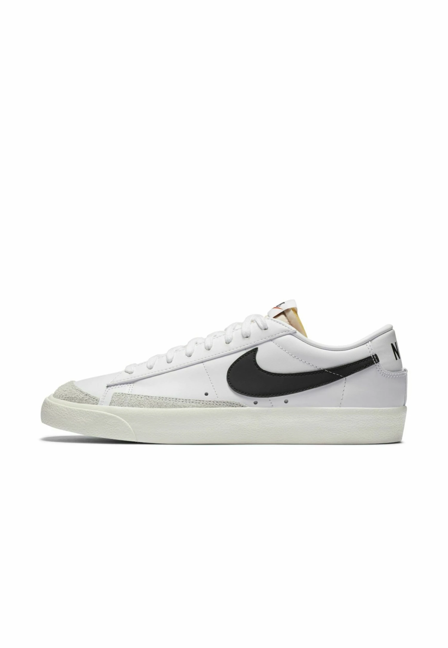 Nike Sportswear Blazer 77 Vntg Unisex - Zapatillas - White/Black Sail Total Orange 1 Nike Sportswear Blazer 77 Vntg Unisex - Zapatillas - White/Black Sail Total Orange