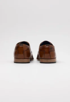 Bugatti Morino  - Zapatos Con Cordones - Cognac -Zapateria Top eb61813dc1e642c3aa27a494eed6c032 scaled