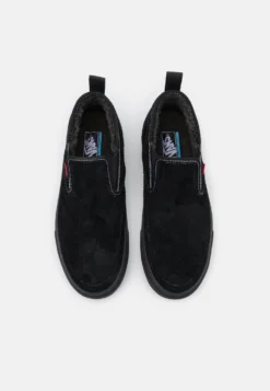 Vans Mid Slip Mte 1 - Mocasines - Black -Zapateria Top f8d741514e2f4b3d95e1ad479796344d scaled